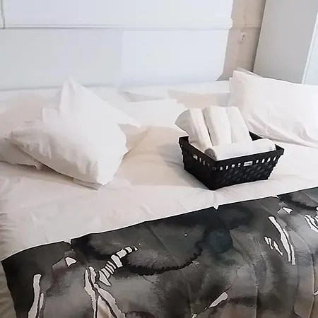 Хостел At Ease